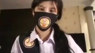 Thai student reside on facebook