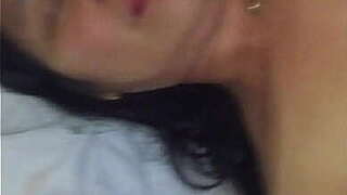 Pinay love tunnel overflowing with cum