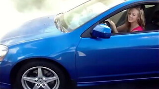 Youthful lady has pedal pumping day expectancy whilst this babe arms away from home with sweethearts