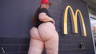 Mia Dior Copulates Hiring Principal For Fresh Locality Later Getting Fired From Mcdonald'_s