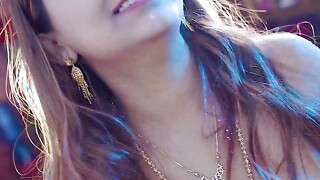 Wife Sharing -  Dost Ke wife ko Paise se kharid ke Chudai ka Maza Lutta hai Three-some Fuck